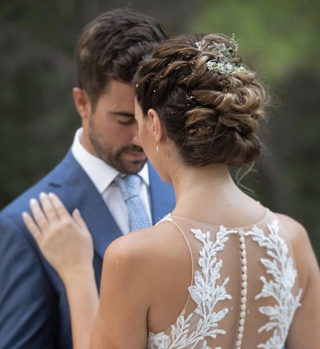 Ellie Hair Kefalonia - Bridal Hair Stylist Kefalonia - Makeup Artist Kefalonia -  Kefalonia Hairdresser - Hairdressers and Barbers Kefalonia - Hair Salon Kefalonia - Wedding Hair Kefalonia - Wedding Hairstyles Kefalonia - Bridal Hairdressing Kefalonia - Barbers Kefalonia